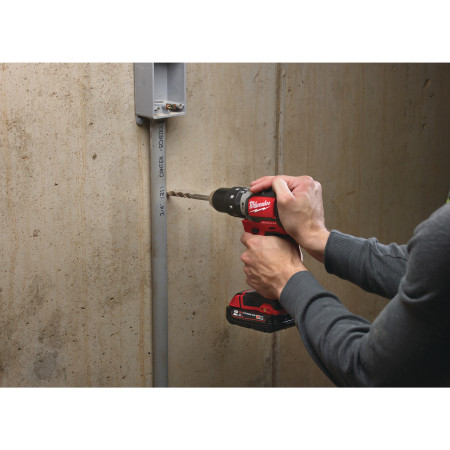 MILWAUKEE M18™ kompaktní bezkomutátorová příklepová vrtačka 4933448447