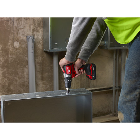 MILWAUKEE M18™ kompaktní bezkomutátorová příklepová vrtačka 4933448447