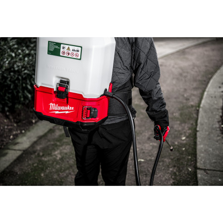 MILWAUKEE M18™ SWITCH TANK™ 15 l nádrž na chemikálie 4933464964