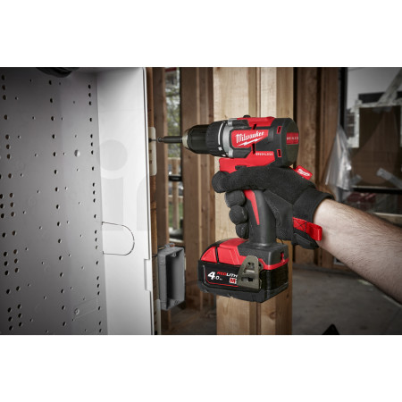 MILWAUKEE M18™ kompaktní bezuhlíkový vrtací šroubovák 4933464539