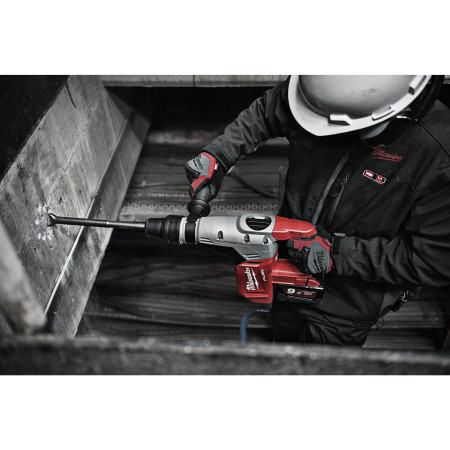 MILWAUKEE M18 FUEL™ 5kg SDS-Max vrtací a bourací kladivo 4933451412
