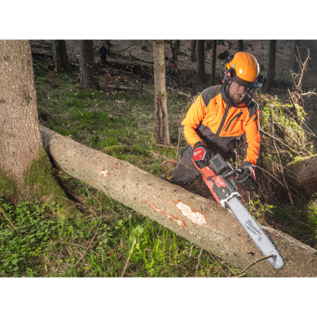 MILWAUKEE M18 FUEL™ řetězová pila 50 cm na dva akumulátory 4933480122
