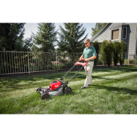 MILWAUKEE M18 FUEL™ sekačka s pojezdem 46 cm na dva akumulátory 4933499214