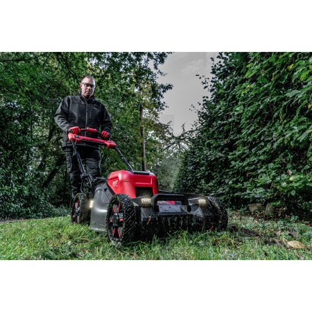 MILWAUKEE M18 FUEL™ 53 cm sekačka na trávu s pojezdem na dva akumulátory 4933479822