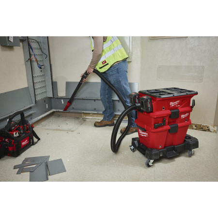 MILWAUKEE M18 F2VC23LG2-0 FUEL NEXUS vysavač 23 l, třída L 4933500140