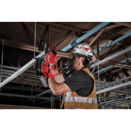 MILWAUKEE M18 FUEL ™ kompaktní pásová pila 4933471497