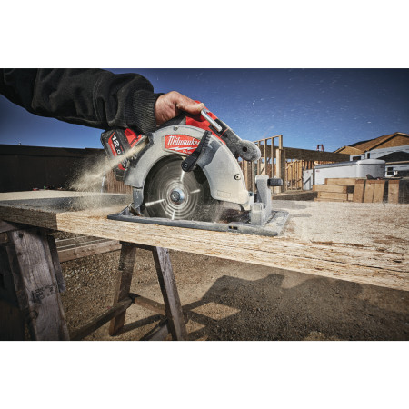 MILWAUKEE M18 FUEL™ 66 mm okružní pila na dřevo a plast 4933464587