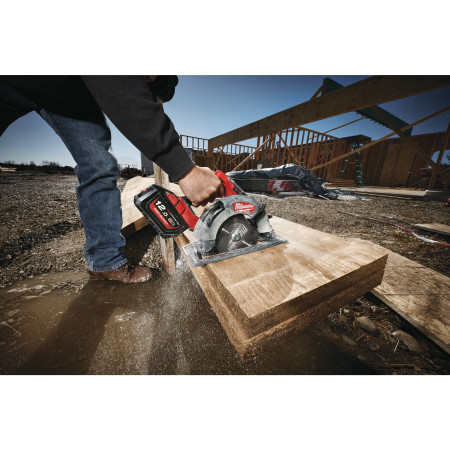 MILWAUKEE M18 FUEL™ 66 mm okružní pila na dřevo a plast 4933464587