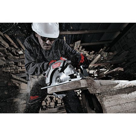 MILWAUKEE M18 FUEL™ 66 mm okružní pila na dřevo a plast 4933464587