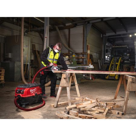 MILWAUKEE M18 FUEL™ kotoučová pila kompatibilní s vodicí lištou 4933493493