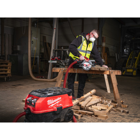 MILWAUKEE M18 FUEL™ kotoučová pila kompatibilní s vodicí lištou 4933493493