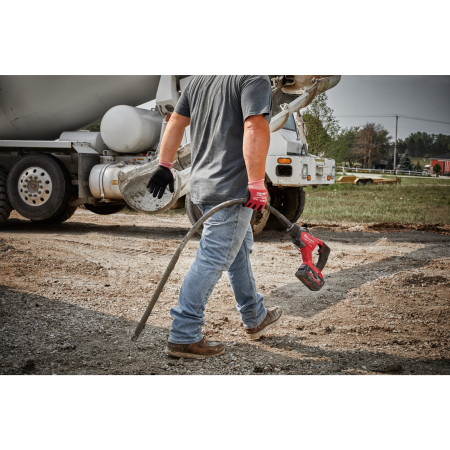 MILWAUKEE M18 FUEL™ jehlový ponorný vibrátor na beton s kabelem 1,2 m 4933479597