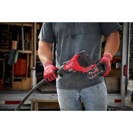 MILWAUKEE M18 FUEL™ jehlový ponorný vibrátor na beton s kabelem 1,2 m 4933479597