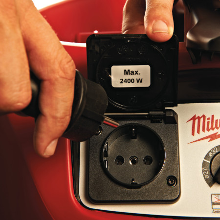 MILWAUKEE Vysavač prachu třídy L (50 litrů) s automatickým čištění filtru 4933416070