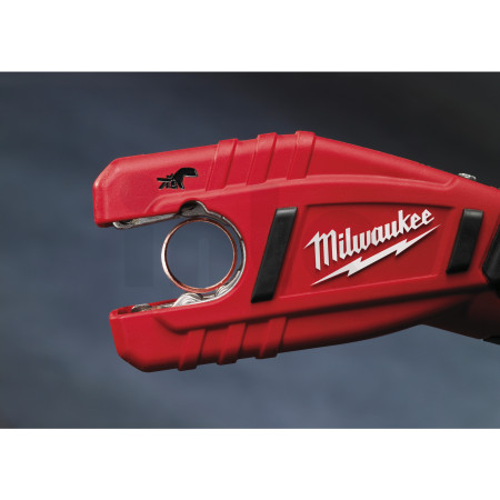 MILWAUKEE M12™ řezák na měděné trubky 4933471394