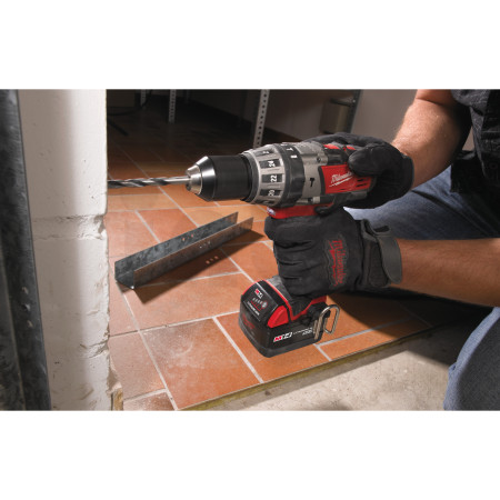 MILWAUKEE M14™ kompaktní příklepová vrtačka 4933416960