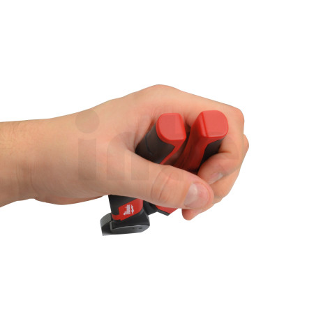 MILWAUKEE Diagonální štípací kleště - 160 mm 4932492463