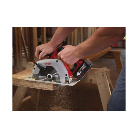 MILWAUKEE M18™ 55 mm okružní pila na dřevo a plast 4933419134