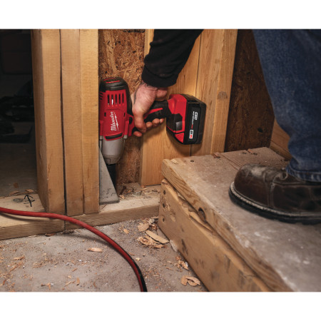 MILWAUKEE M18™ rázový utahovák s aretačním čepem 4933431575