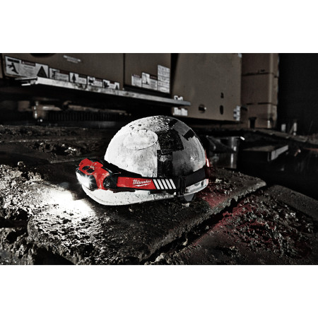 MILWAUKEE Čelová lampa s vysokou viditelností a USB nabíjením 4933471389