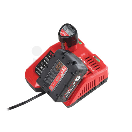 MILWAUKEE M12™ - M18™ rychlonabíječka 4932451079