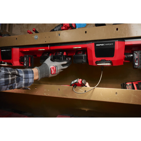 MILWAUKEE M12™ - M18™ nabíjecí stanice 4933493864