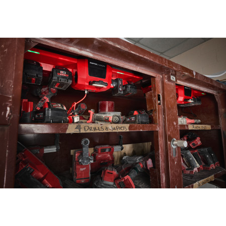 MILWAUKEE M12™ - M18™ nabíjecí stanice 4933493864