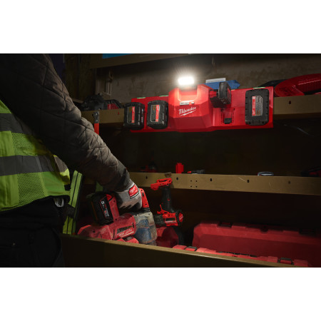 MILWAUKEE M12™ - M18™ nabíjecí stanice 4933493864