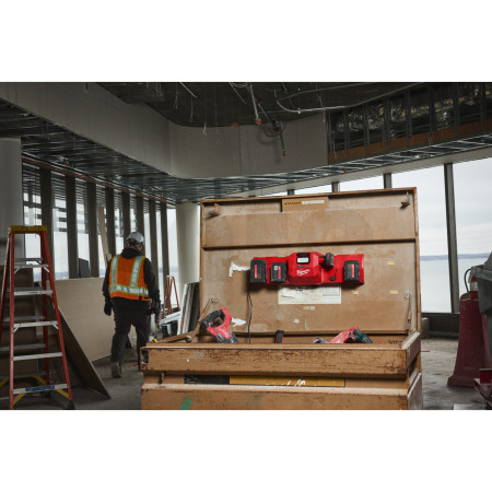 MILWAUKEE M12™ - M18™ nabíjecí stanice 4933493864