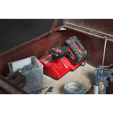 MILWAUKEE Super nabíječka M12™ - M18™ 4932471735