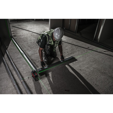 MILWAUKEE Laser M12™ 360° se zeleným paprskem se 3 rovinami 4933478246