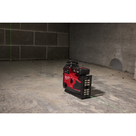 MILWAUKEE M12™ zelený laser s automatickým zarovnáním 360° ve 3 rovinách 4933499003