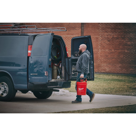 MILWAUKEE M12™ subkompaktní čistič potrubí se spirálou o průměru 6 mm 4933451634