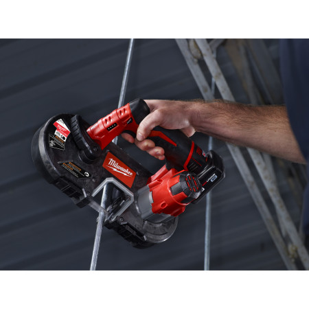 MILWAUKEE M12™ kompaktní pásová pila 4933431310