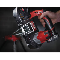 MILWAUKEE M12™ kompaktní pásová pila 4933441805