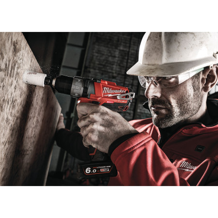 MILWAUKEE M12 FUEL™ 2-rychlostní kompaktní vrtačka/šroubovák 4933440390