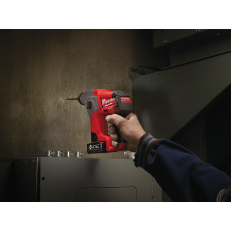 MILWAUKEE M12 FUEL™ kompaktní SDS-plus kladivo 4933451510