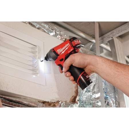MILWAUKEE M12 FUEL™ ¼″ Hex kompaktní rázový utahovák 4933440410
