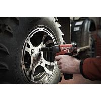 MILWAUKEE M12 FUEL™ kompaktní 1/2˝ rázový utahovák 4933447130