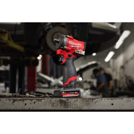 MILWAUKEE M12 FCIWF12G3-502X M12 FUEL ½″ kompaktní rázový utahovák s pojistným kroužkem 4933493455