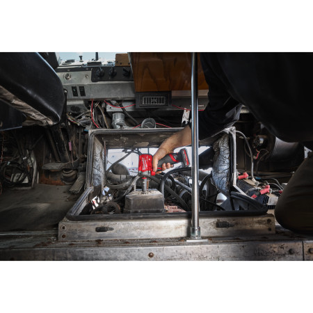 MILWAUKEE M12 FCIWF38G3-0 FUEL ⅜″  kompaktní rázový utahovák s třecím kroužkem 4933493451
