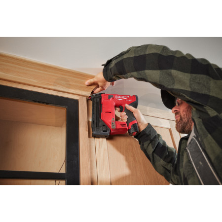 MILWAUKEE M12 FUEL™ přímá hřebíkovačka 18 GA 4933493356