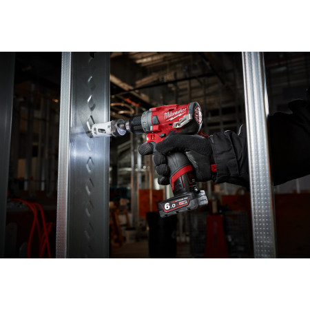 MILWAUKEE M12 FUEL™ kompaktní vrtačka/šroubovák 4933464132