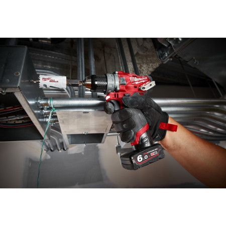 MILWAUKEE M12 FUEL™ kompaktní vrtačka/šroubovák 4933464132