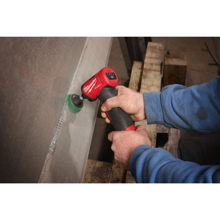 MILWAUKEE M12 FDGA2-522BA FUEL úhlová bruska s variabilní rychlostí 1x5.0Ah + 1x2.0Ah 4933500525