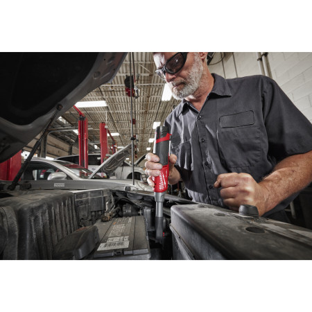 MILWAUKEE M12 FUEL™ ¼″ vysokorychlostní ráčna s prodlouženou hlavou 4933480790