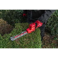 MILWAUKEE M12 FHT20-402 FUEL plotostřih 20 cm 4933479973
