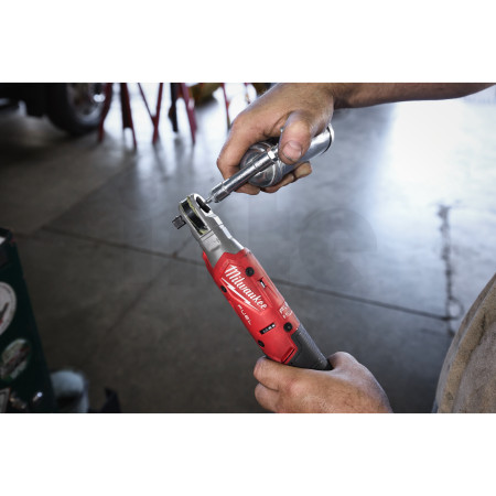 MILWAUKEE M12 FUEL™ 3/8˝ ráčna 4933498936