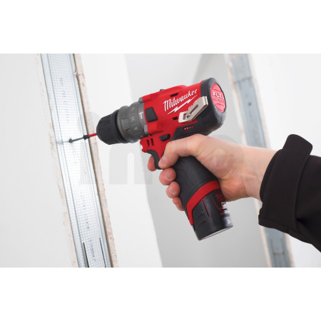 MILWAUKEE M12 FUEL™ kompaktní příklepová vrtačka s rychlovýměnným sklíčidlem 4933464138