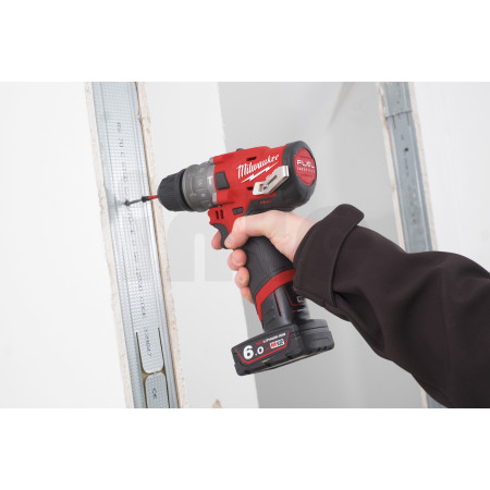 MILWAUKEE M12 FUEL™ kompaktní příklepová vrtačka s rychlovýměnným sklíčidlem 4933464189